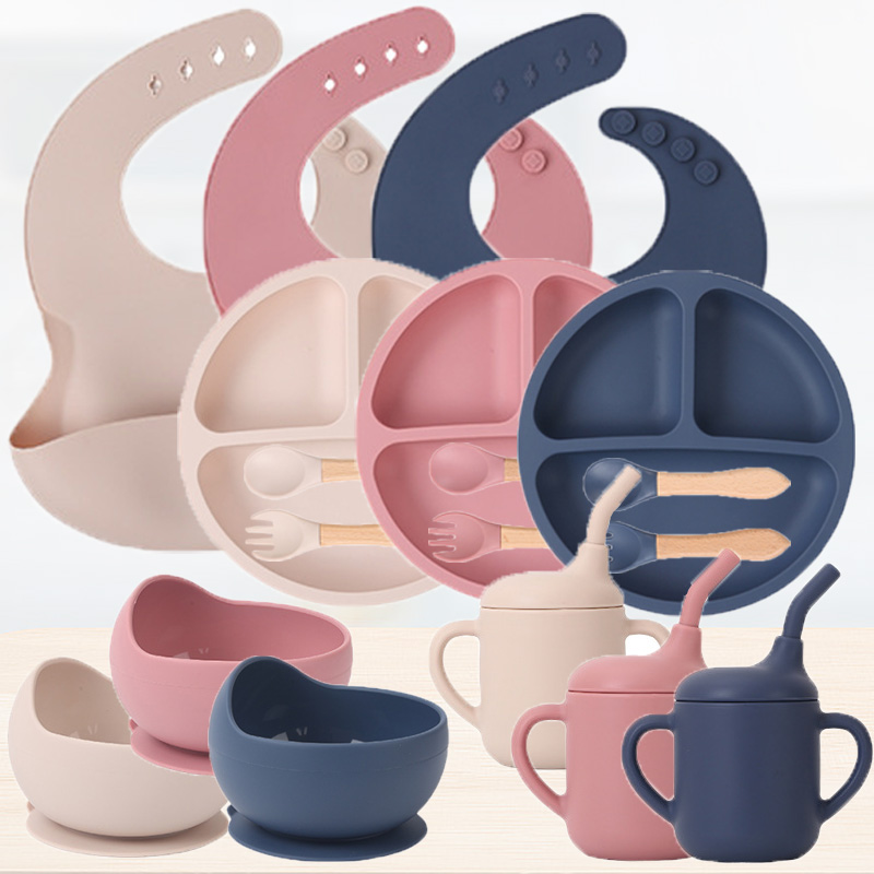 Baby Food Tracker - 1/5 PC BPA ฟรีซิลิโคนเด็กชุด Sucker ชามรับประทานอาหารจานถ้วยฟางช้อนส้อมสําหรับเด็กชุดอาหารเด็กจาน